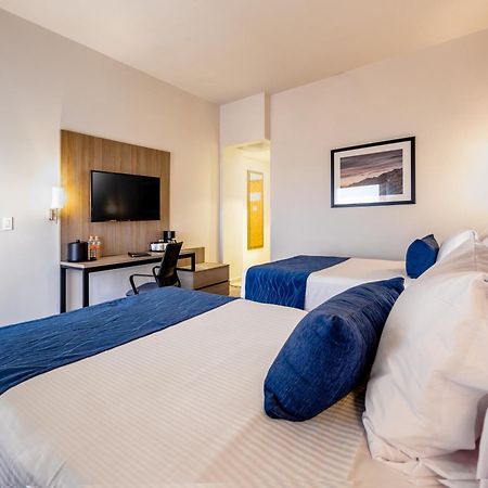 Comfort Inn Hermosillo Aeropuerto Exteriör bild