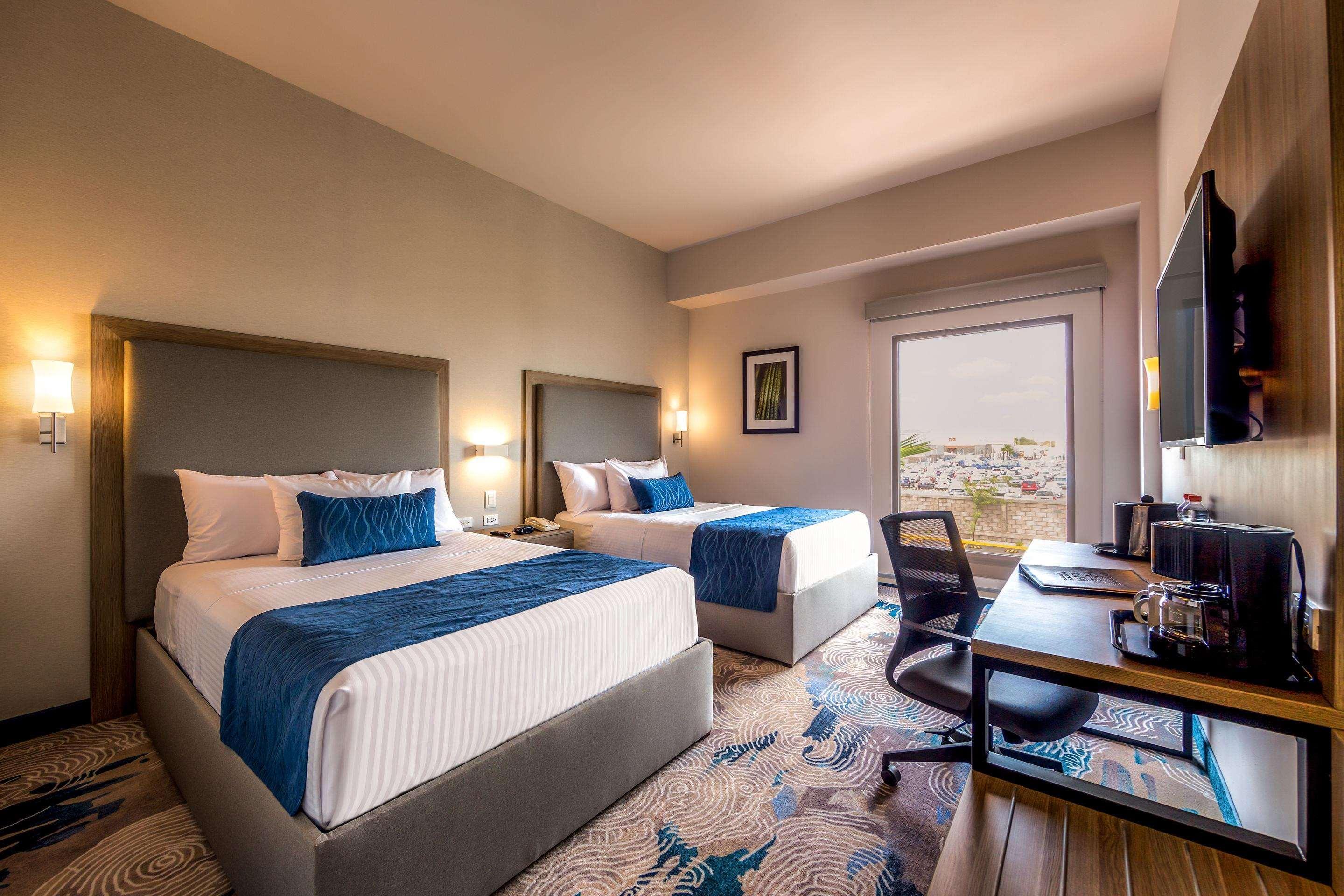 Comfort Inn Hermosillo Aeropuerto Exteriör bild