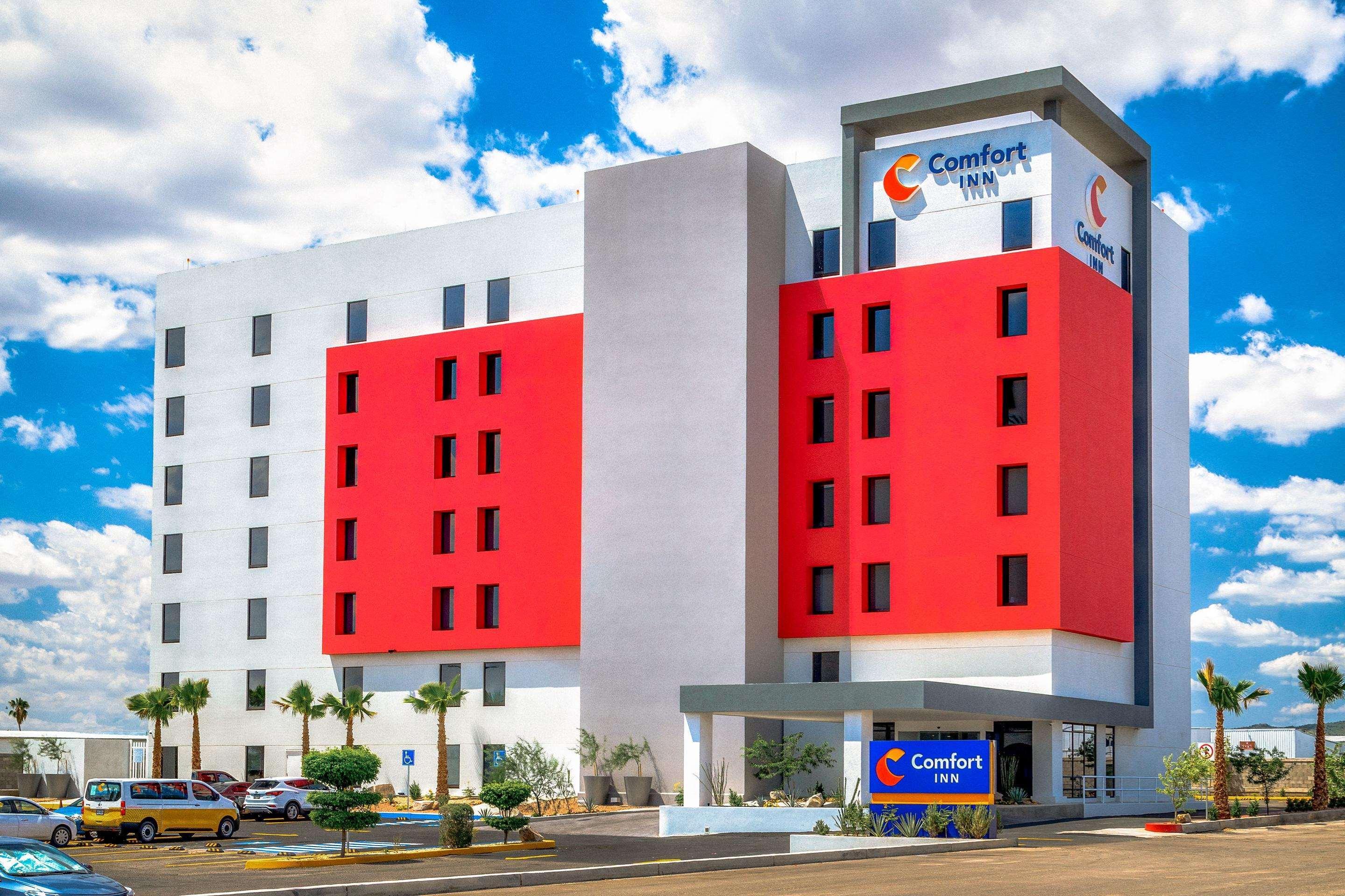 Comfort Inn Hermosillo Aeropuerto Exteriör bild